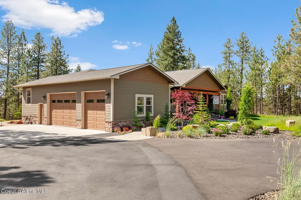 19673 W Treend Road Post Falls ID 83854