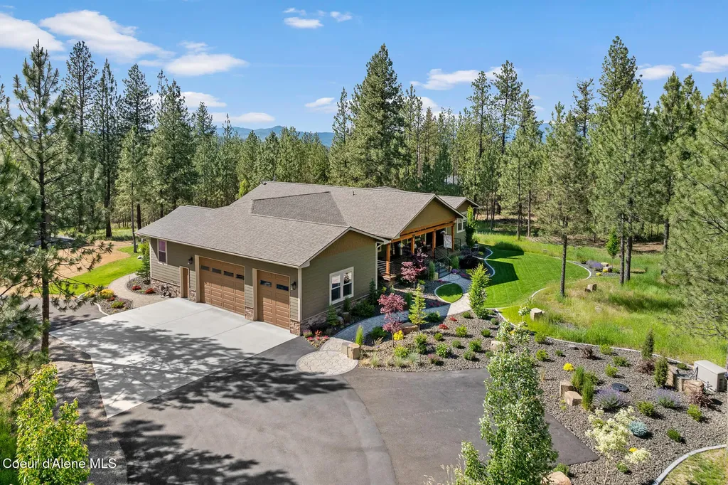 19673 W Treend Road Post Falls ID 83854
