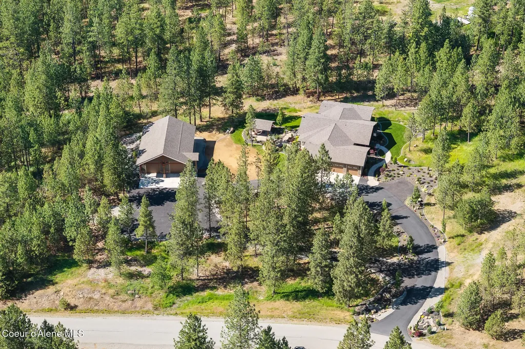 19673 W Treend Road Post Falls ID 83854