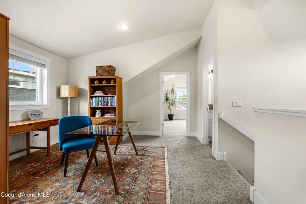 409 S Boyer Avenue Sandpoint ID 83864