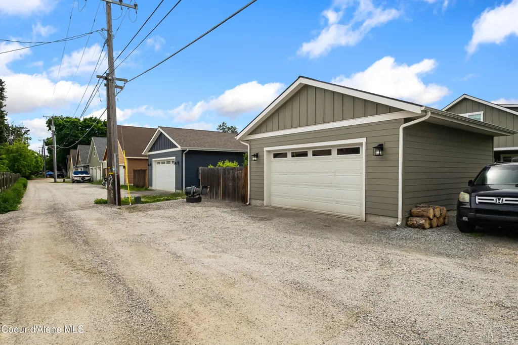 409 S Boyer Avenue Sandpoint ID 83864