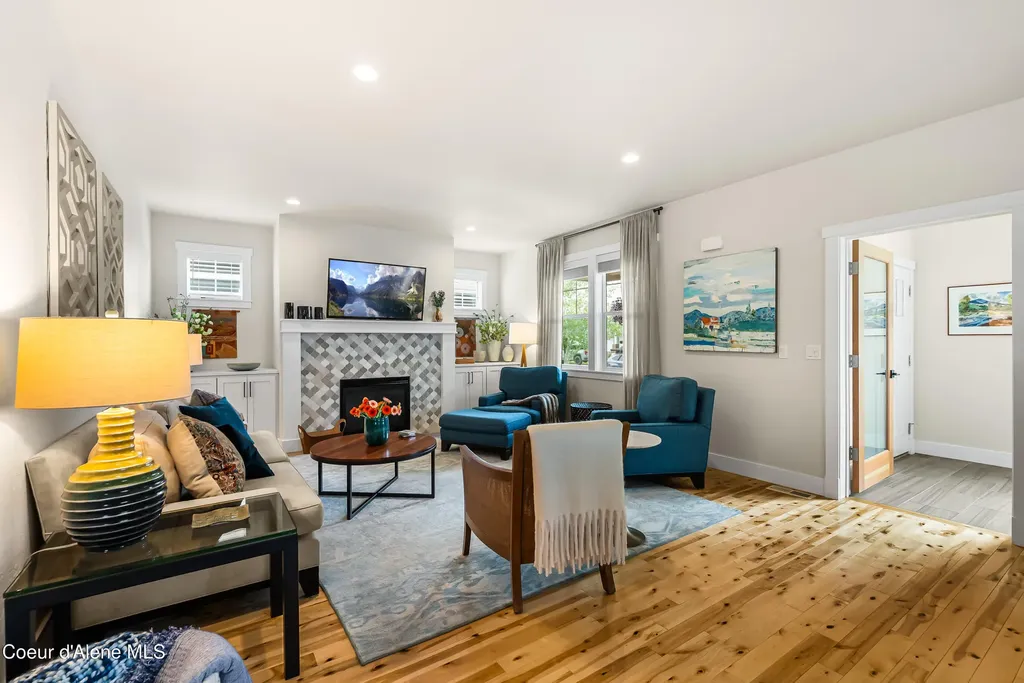 409 S Boyer Avenue Sandpoint ID 83864