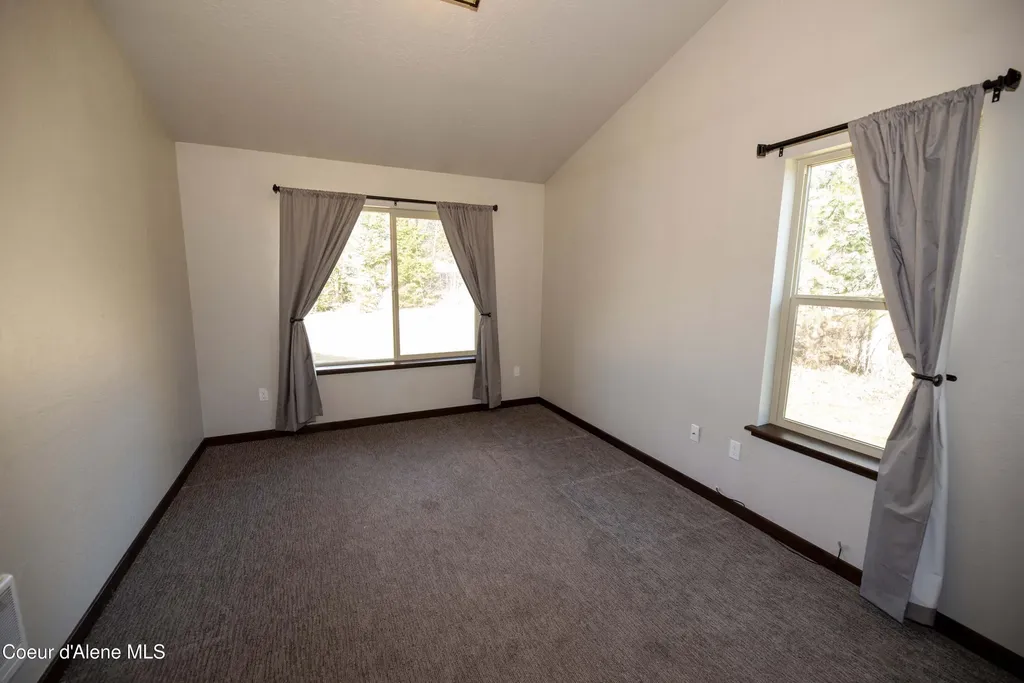 586 Fairway Drive Priest Lake ID 83856