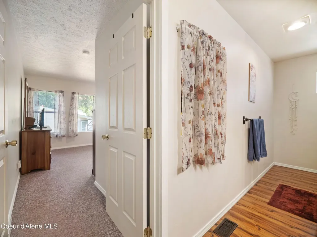 26370 S Hinds Drive St. Maries ID 83861