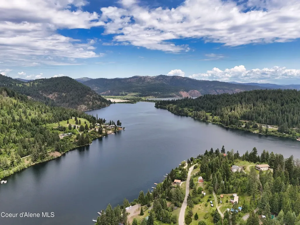 26370 S Hinds Drive St. Maries ID 83861