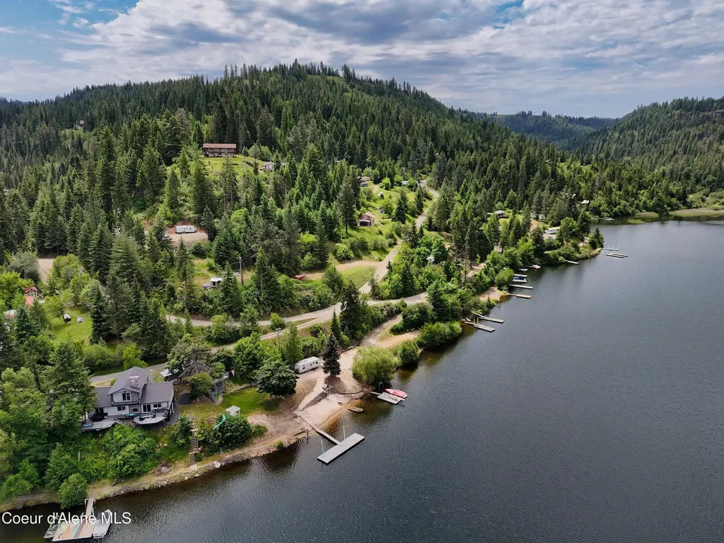 26370 S Hinds Drive St. Maries ID 83861