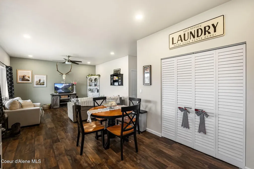 74 Omaha Way Sagle ID 83860