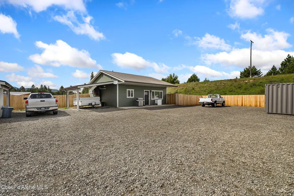 74 Omaha Way Sagle ID 83860