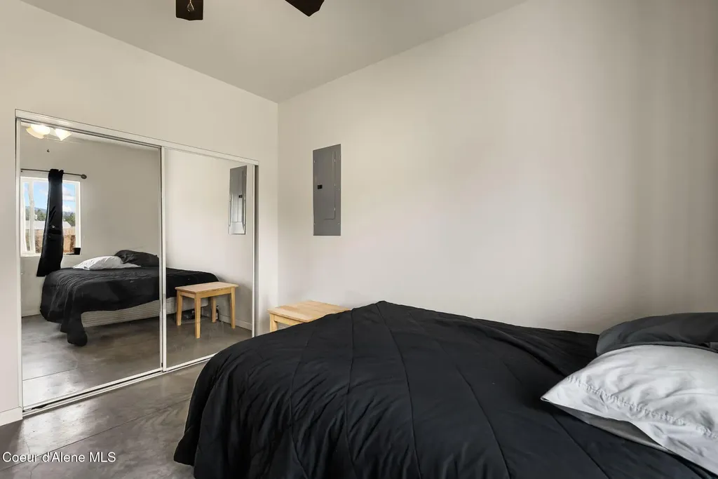 74 Omaha Way Sagle ID 83860