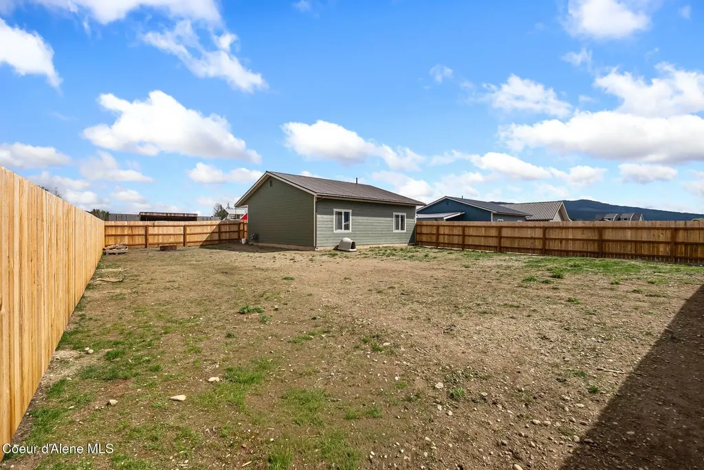 74 Omaha Way Sagle ID 83860