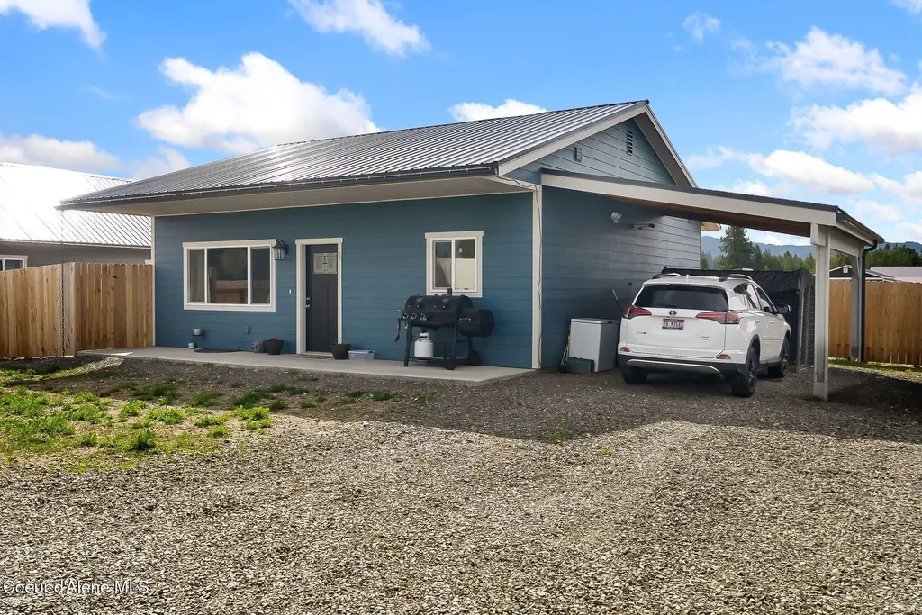 74 Omaha Way Sagle ID 83860