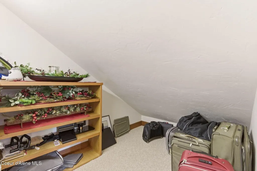 1521 Northshore Drive Sandpoint ID 83864