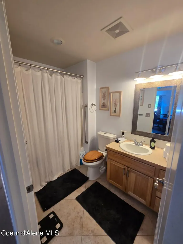1305 Honeysuckle Avenue Sandpoint ID 83864