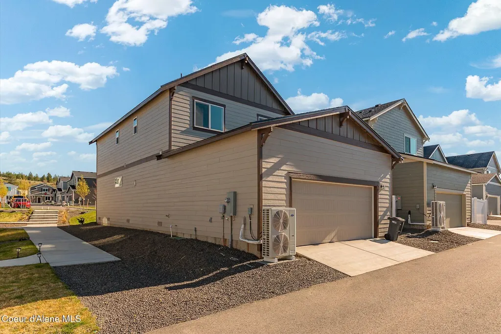 24815 E Snowy Owl Loop Liberty Lake WA 99019