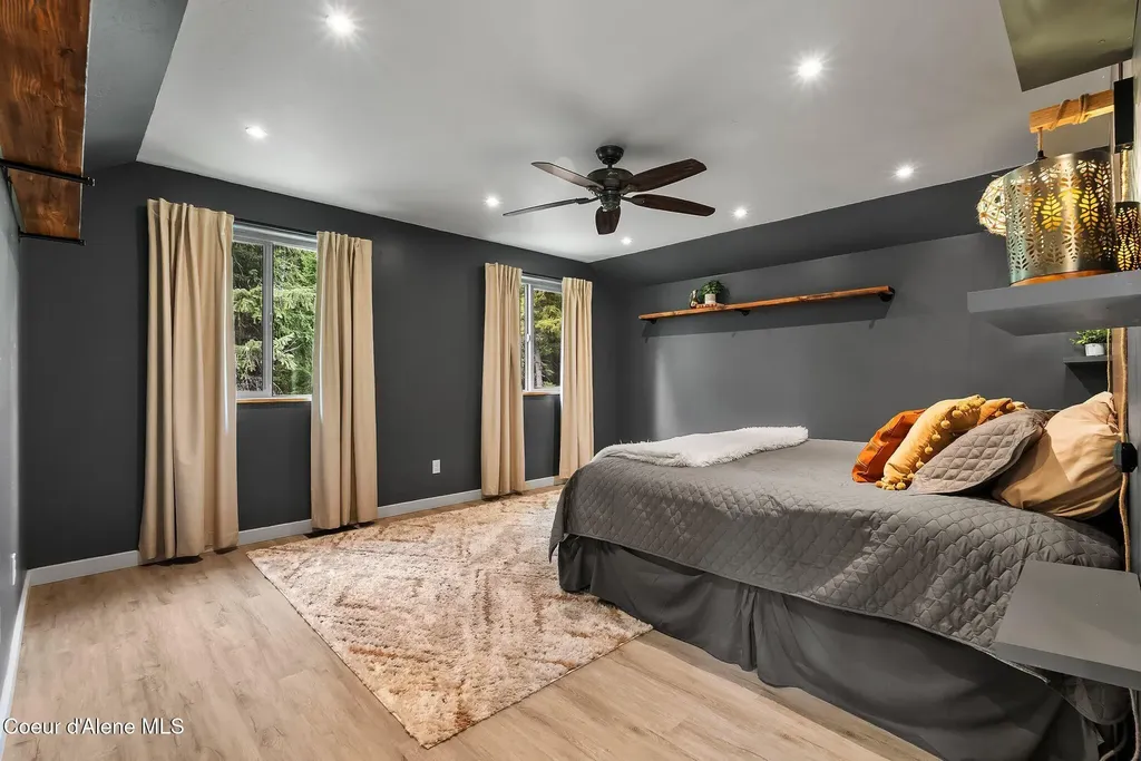 396 Latigo Lane Naples ID 83847