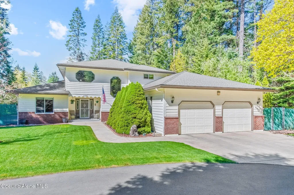 11089 N Point Hayden Drive Hayden Lake ID 83835