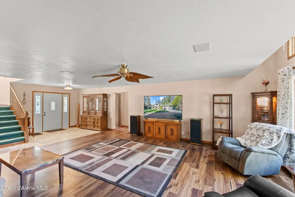 11089 N Point Hayden Drive Hayden Lake ID 83835