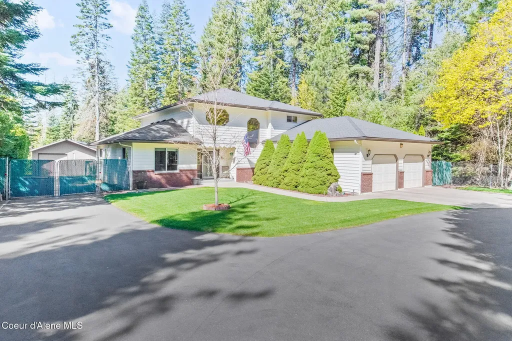 11089 N Point Hayden Drive Hayden Lake ID 83835