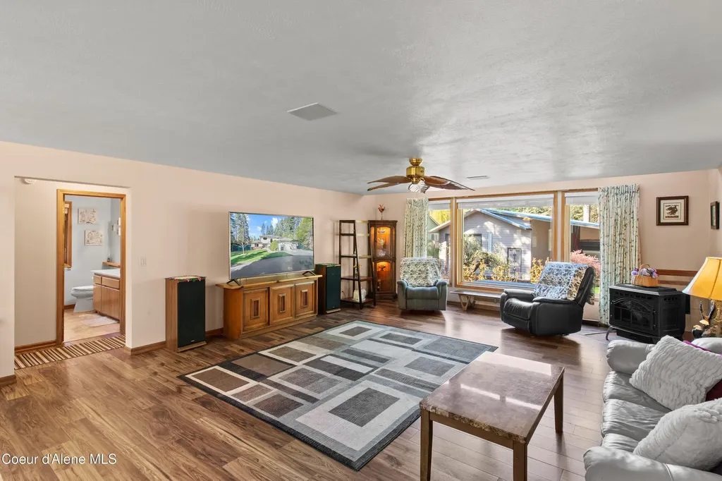 11089 N Point Hayden Drive Hayden Lake ID 83835