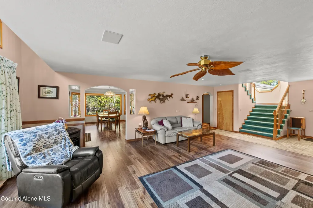 11089 N Point Hayden Drive Hayden Lake ID 83835