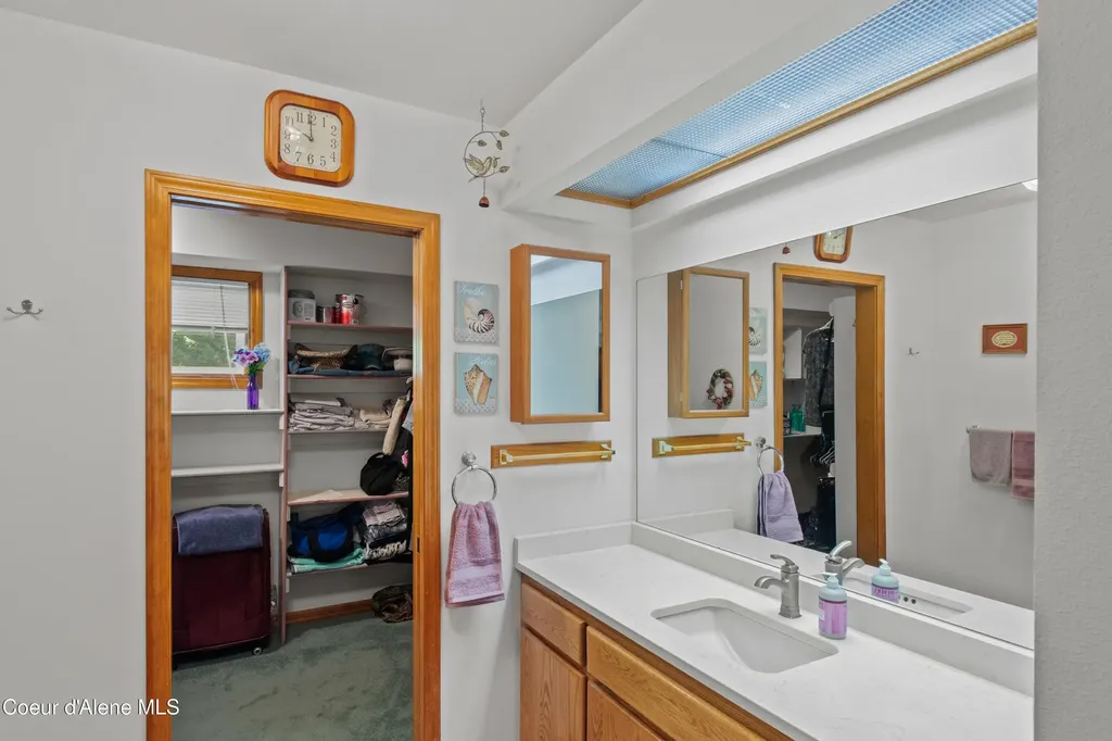 11089 N Point Hayden Drive Hayden Lake ID 83835