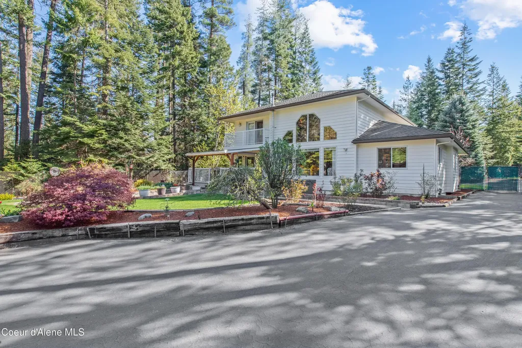11089 N Point Hayden Drive Hayden Lake ID 83835