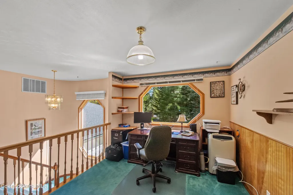 11089 N Point Hayden Drive Hayden Lake ID 83835
