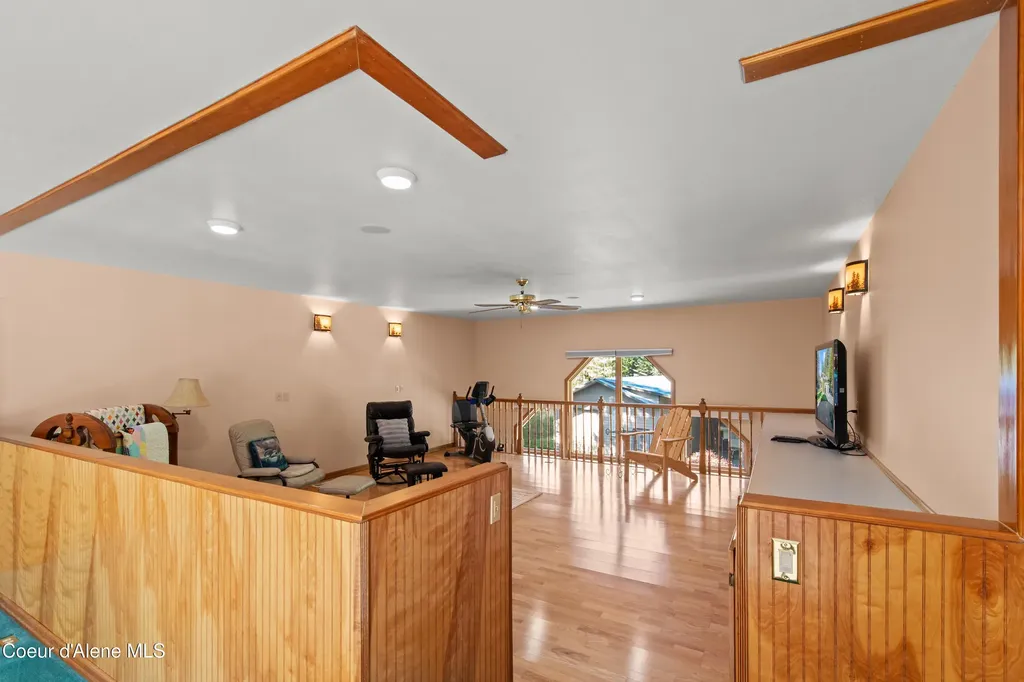 11089 N Point Hayden Drive Hayden Lake ID 83835