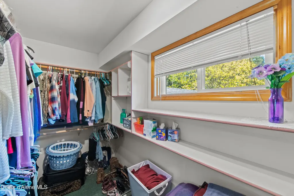 11089 N Point Hayden Drive Hayden Lake ID 83835