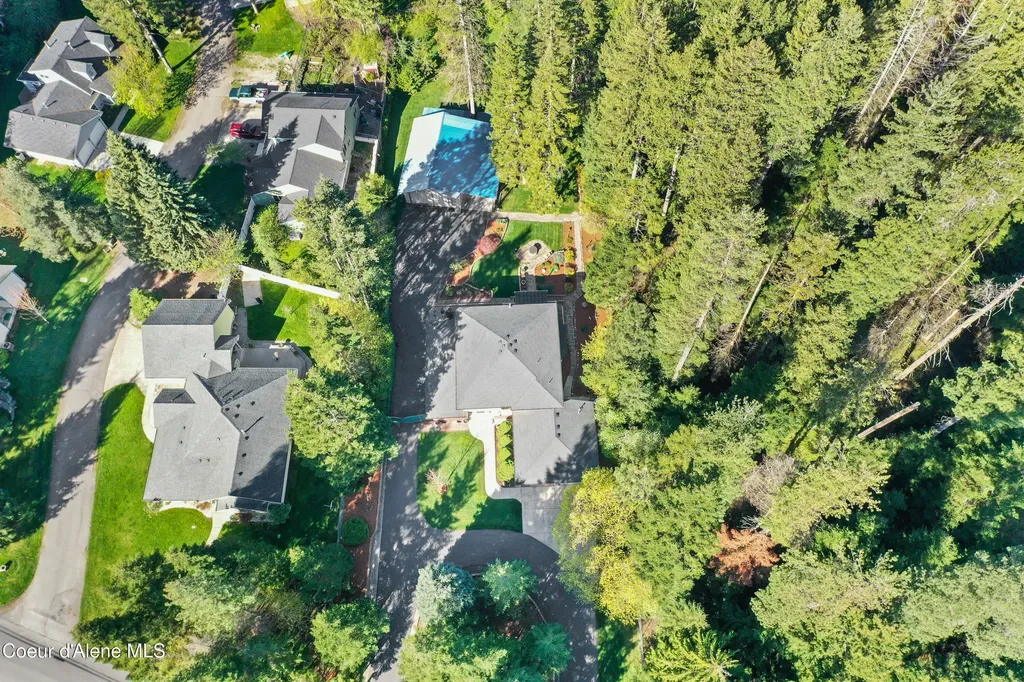 11089 N Point Hayden Drive Hayden Lake ID 83835