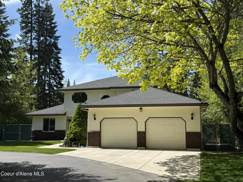11089 N Point Hayden Drive Hayden Lake ID 83835