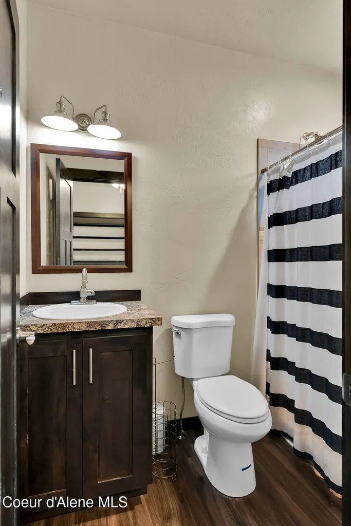 42 Seneacquoteen Drive Priest River ID 83856