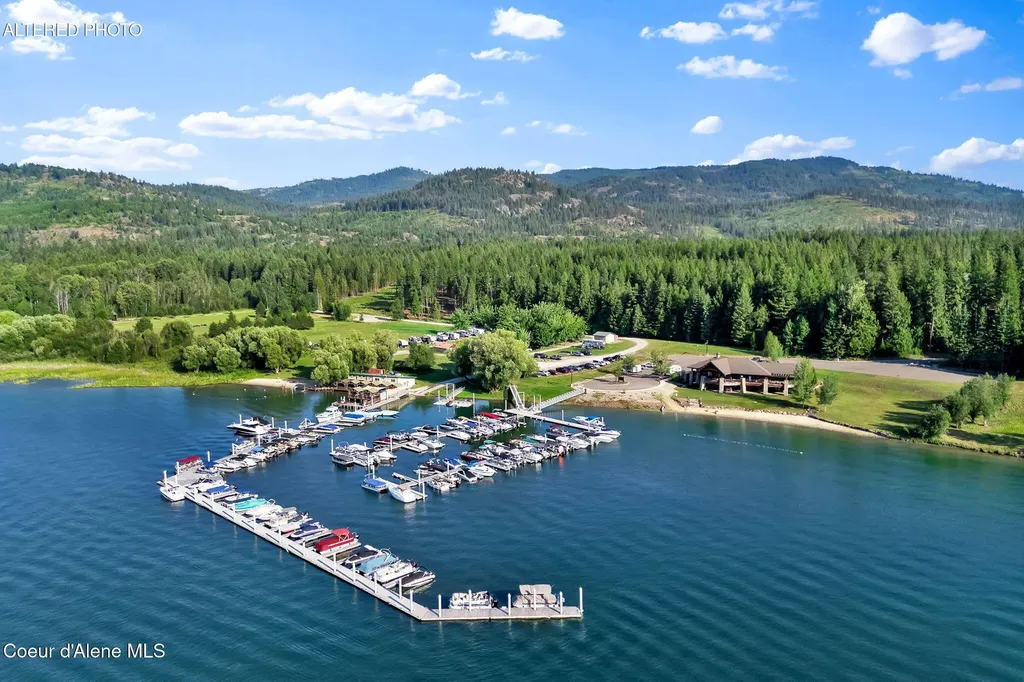 42 Seneacquoteen Drive Priest River ID 83856
