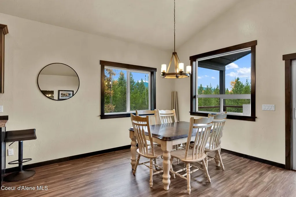 42 Seneacquoteen Drive Priest River ID 83856