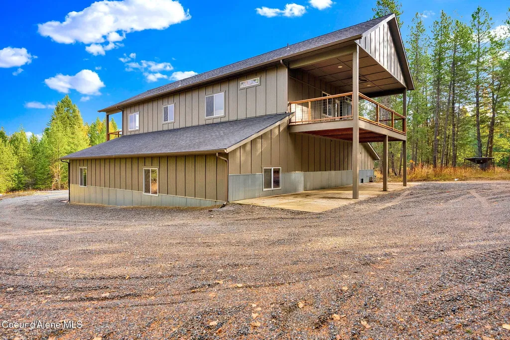 42 Seneacquoteen Drive Priest River ID 83856