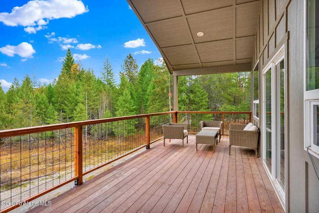 42 Seneacquoteen Drive Priest River ID 83856