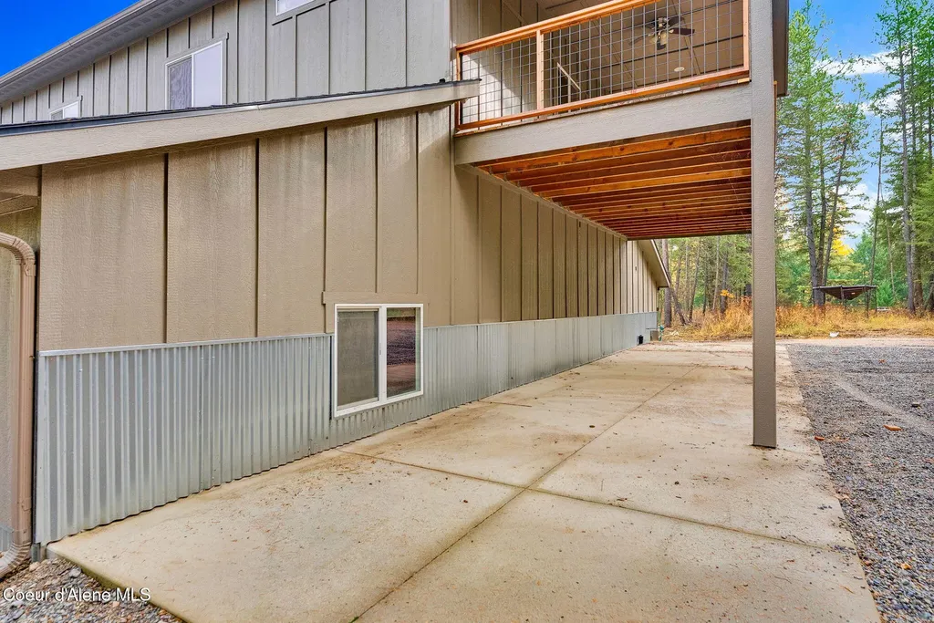 42 Seneacquoteen Drive Priest River ID 83856