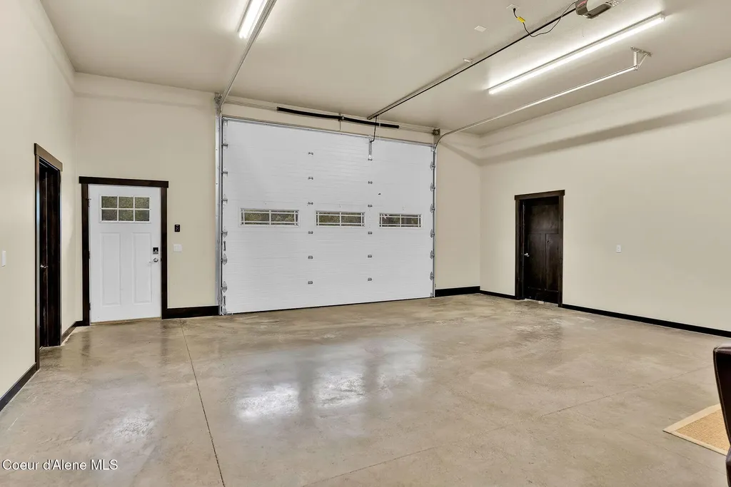42 Seneacquoteen Drive Priest River ID 83856