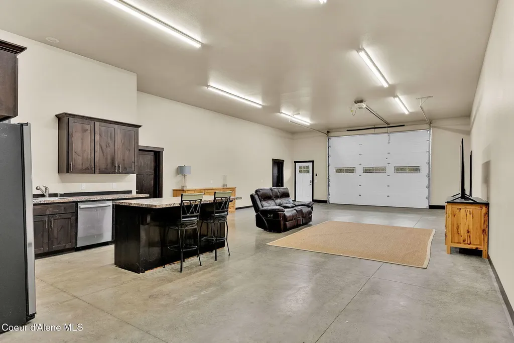 42 Seneacquoteen Drive Priest River ID 83856