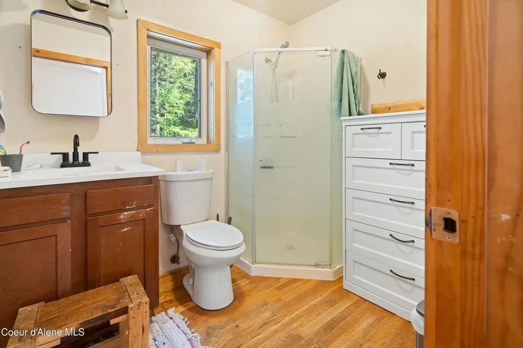 450 Coyote Way Bonners Ferry ID 83805
