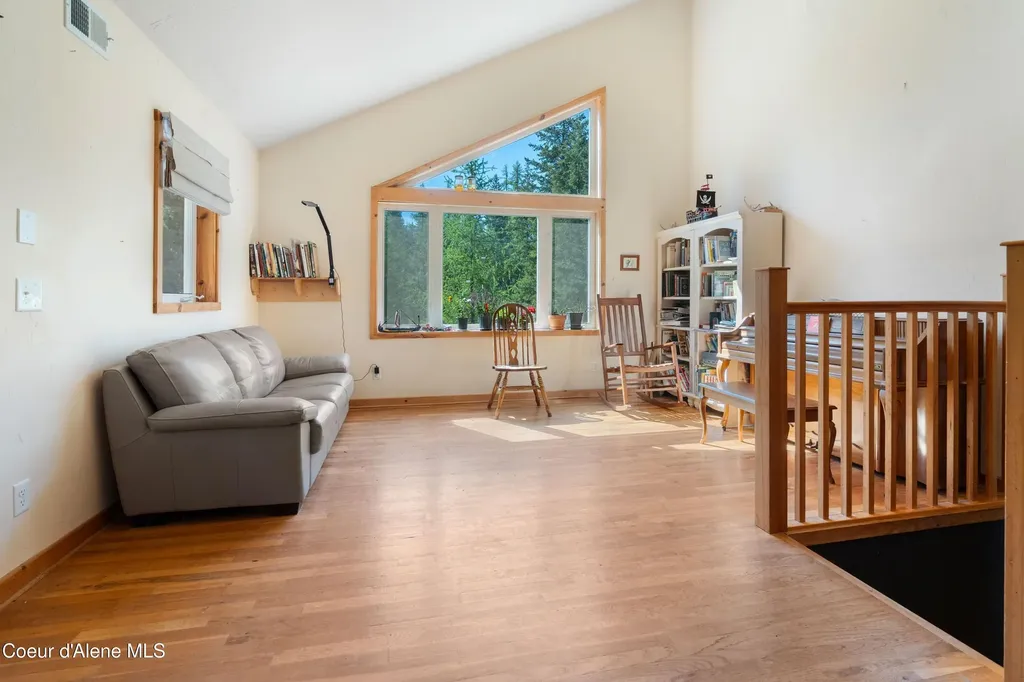 450 Coyote Way Bonners Ferry ID 83805