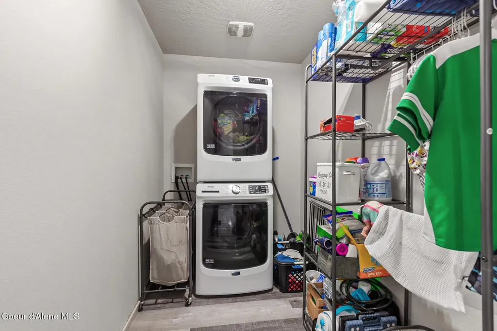 3283 N Knob Creek Court Post Falls ID 83854
