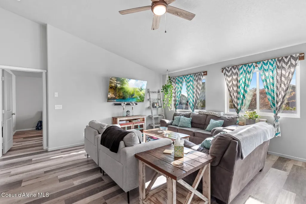 3283 N Knob Creek Court Post Falls ID 83854