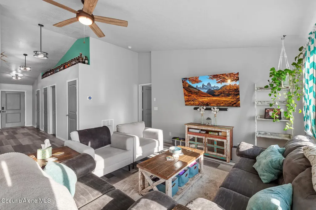 3283 N Knob Creek Court Post Falls ID 83854