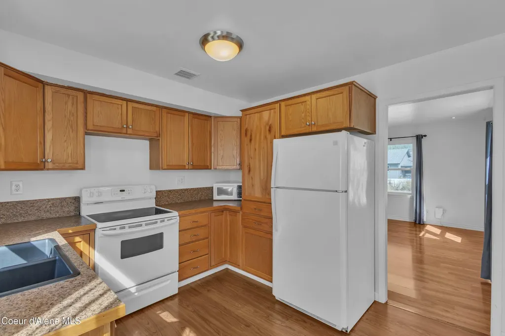 313 E Larch Avenue Osburn ID 83849