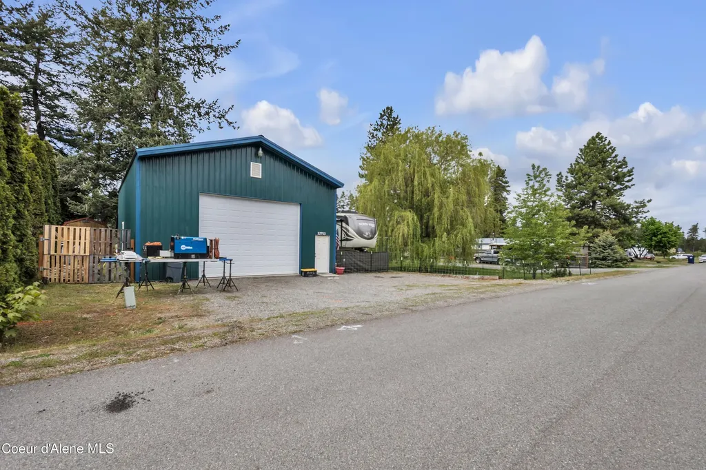 32753 N 2nd Avenue Spirit Lake ID 83869