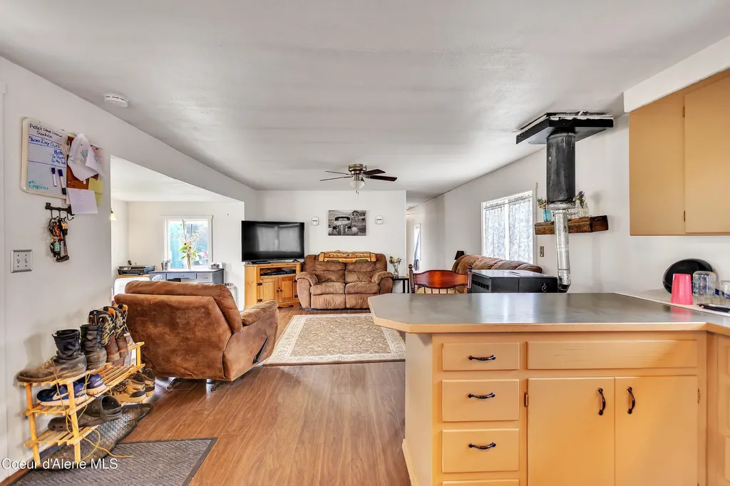 32753 N 2nd Avenue Spirit Lake ID 83869