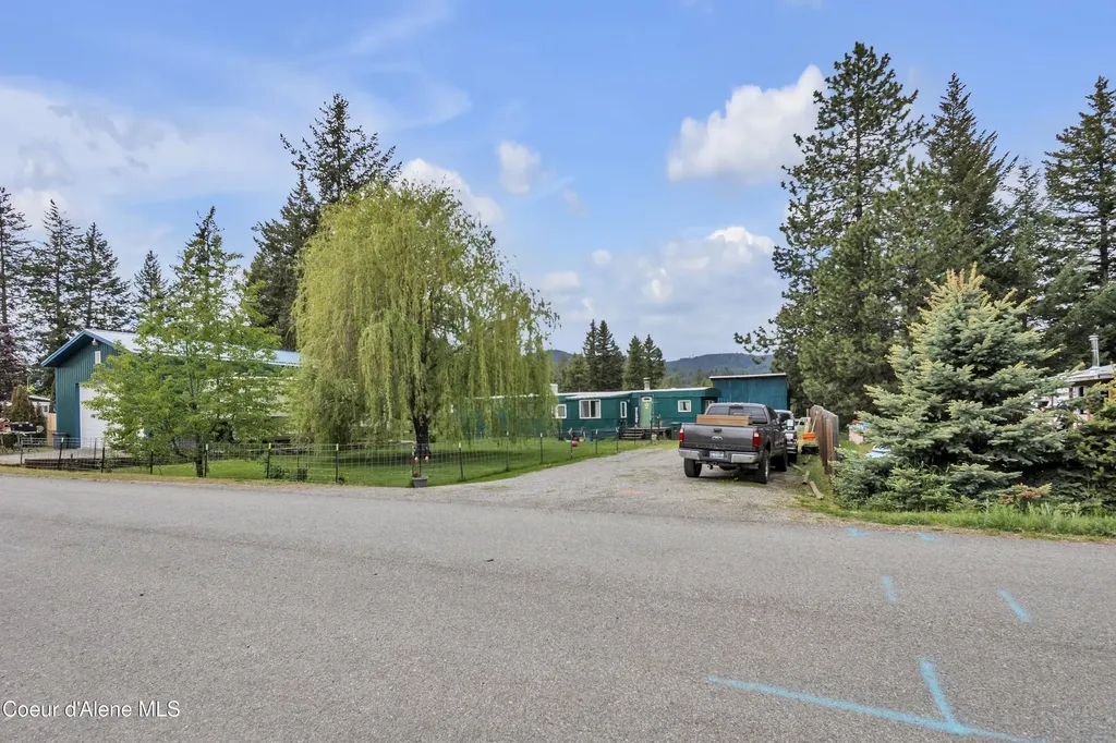 32753 N 2nd Avenue Spirit Lake ID 83869