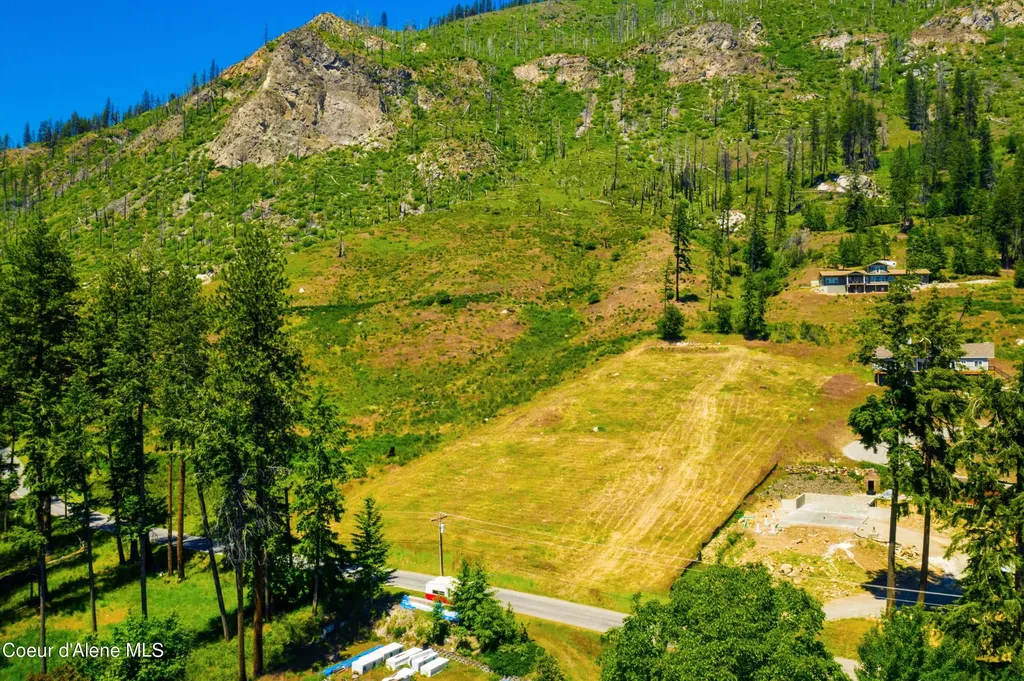 Lt 1 Blk 3 Moose Track / E Cape Horn Road Bayview ID 83803