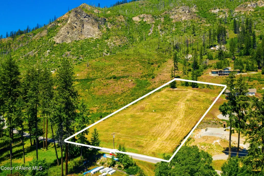 Lt 1 Blk 3 Moose Track / E Cape Horn Road Bayview ID 83803